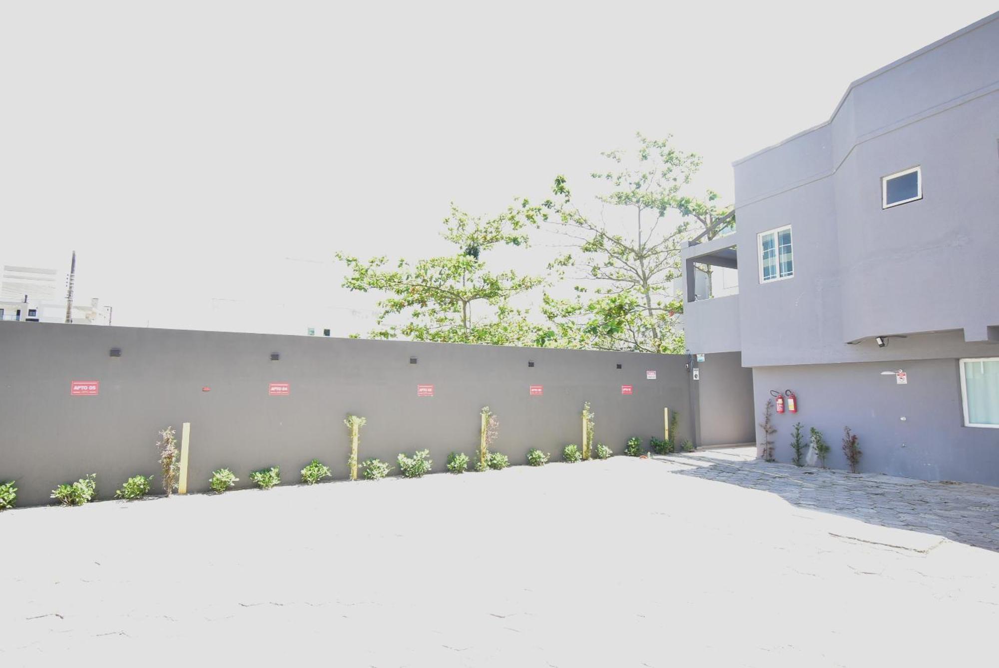 Residencial Melfi 3 Ap.2 Frente Apartman Bombinhas Kültér fotó